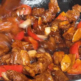 肉燉得越久，嘌呤含量越高？